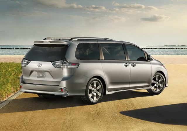 Top 5 Minivans of the 2017 model year  