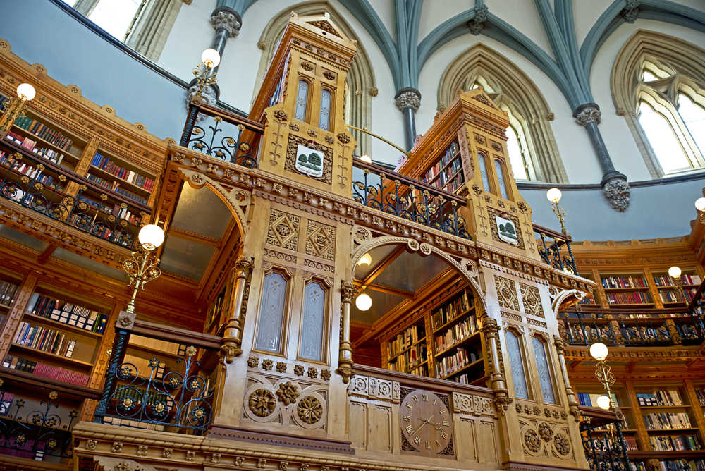 Top 6 Majestic Libraries Around the World