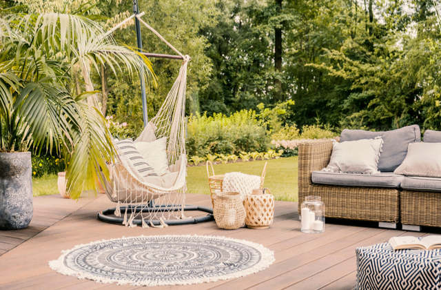 Where to Find the Best Deals on Outdoor Rugs