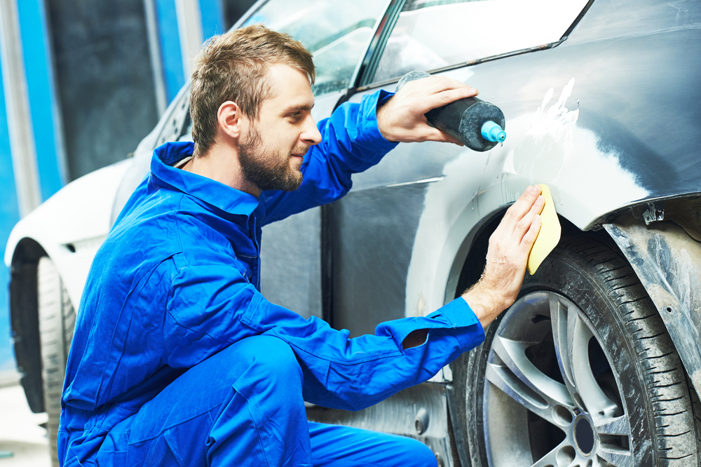 Finding the Best Auto Body Repair Shops