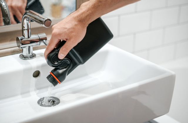 Choosing the Best Drain Clog Products and Services